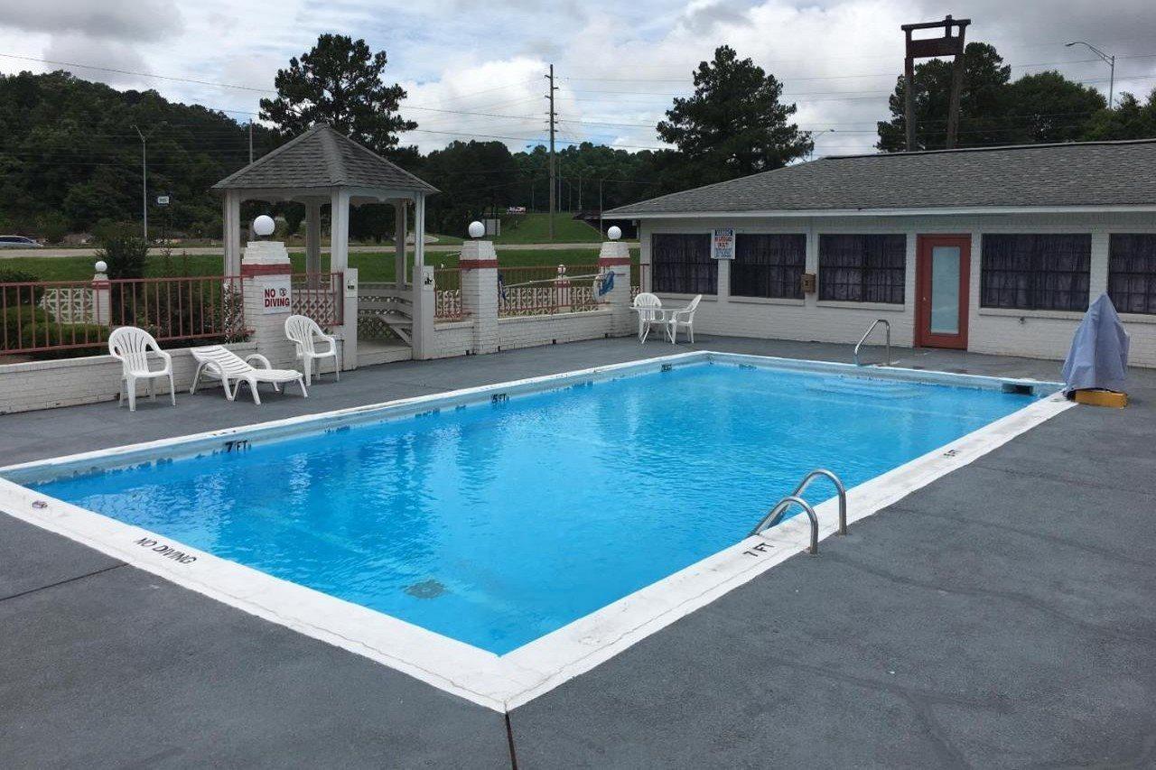 Americas Best Value Inn Meridian Bagian luar foto