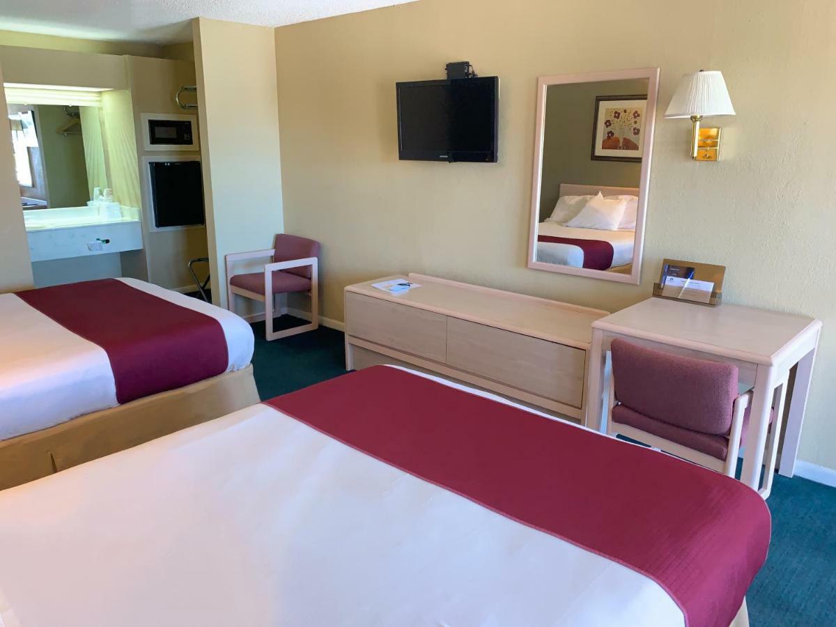 Americas Best Value Inn Meridian Bagian luar foto