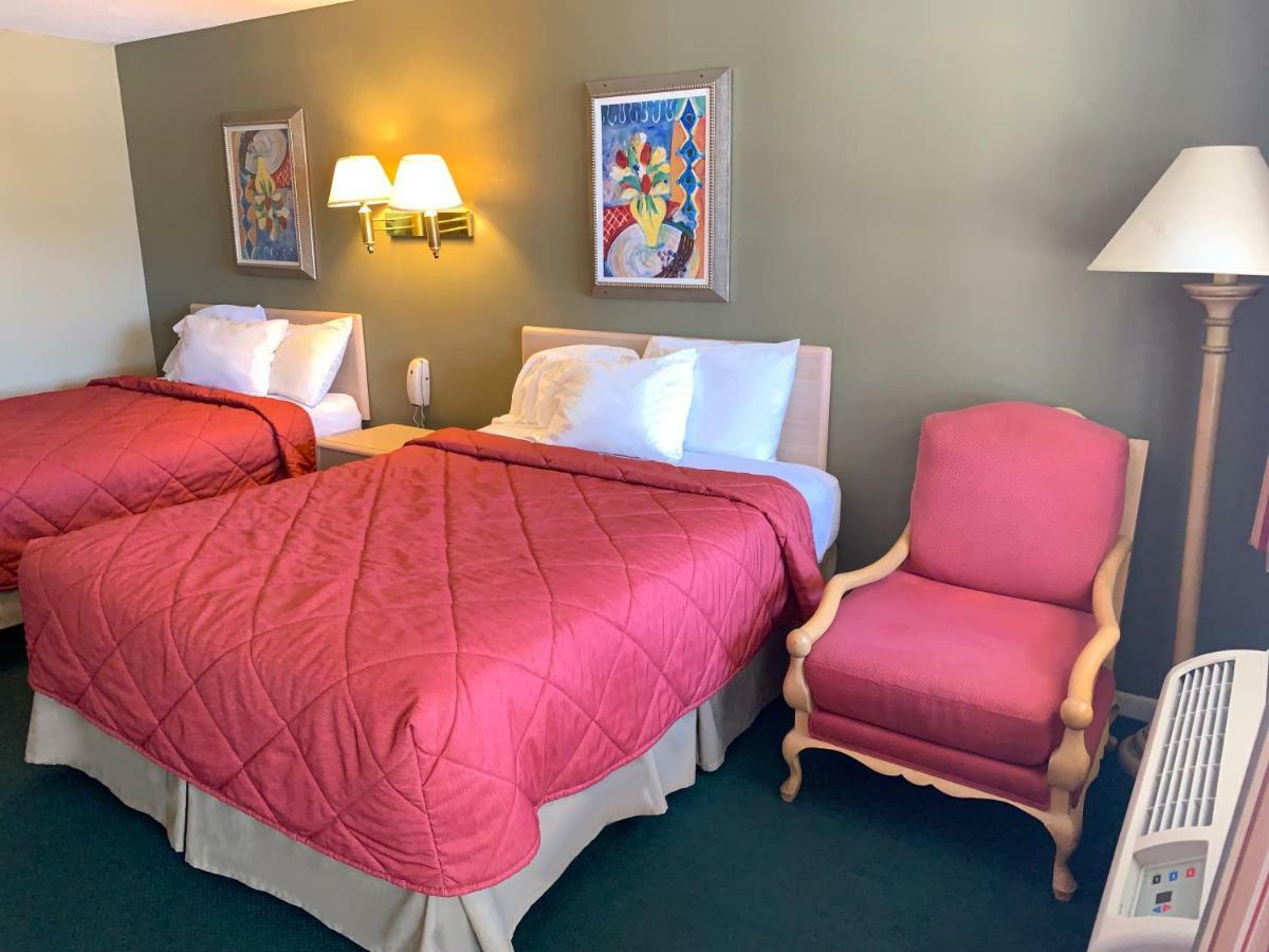 Americas Best Value Inn Meridian Bagian luar foto