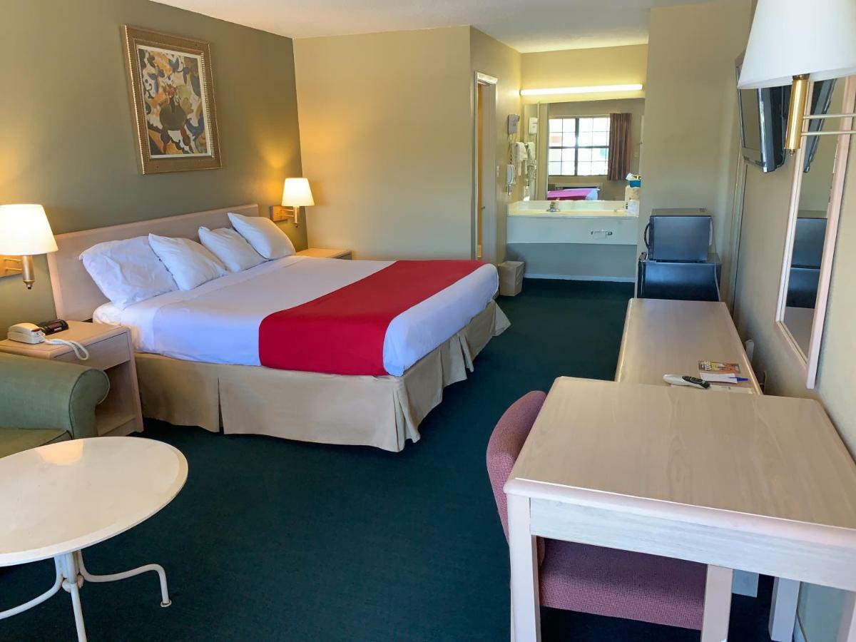 Americas Best Value Inn Meridian Bagian luar foto